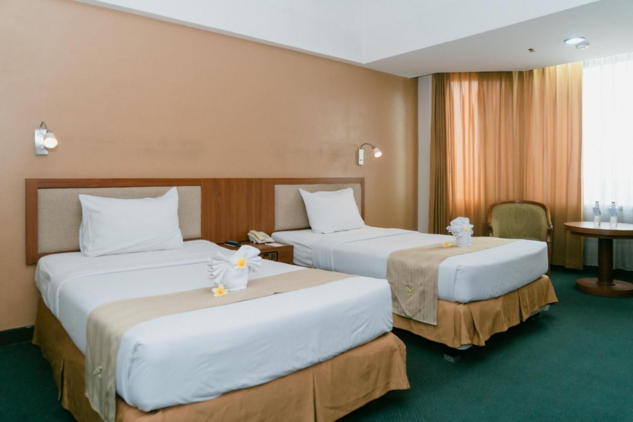 Horison Ultima Bandung Hotel Buitenkant foto