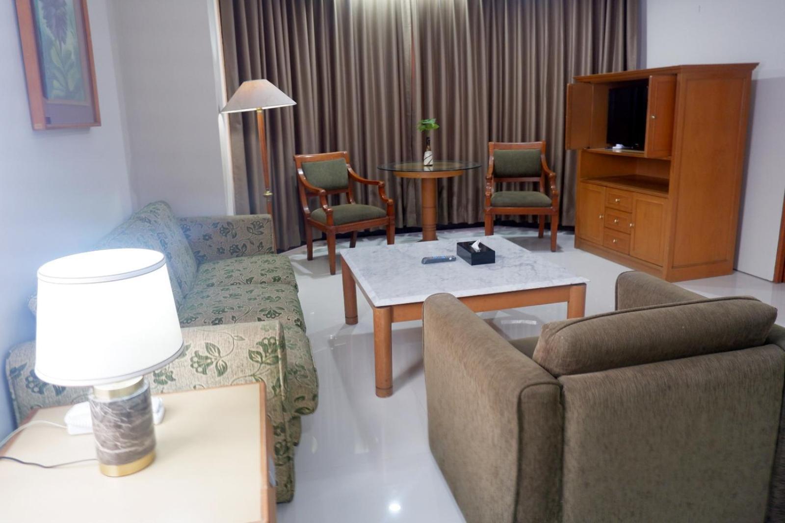 Horison Ultima Bandung Hotel Buitenkant foto