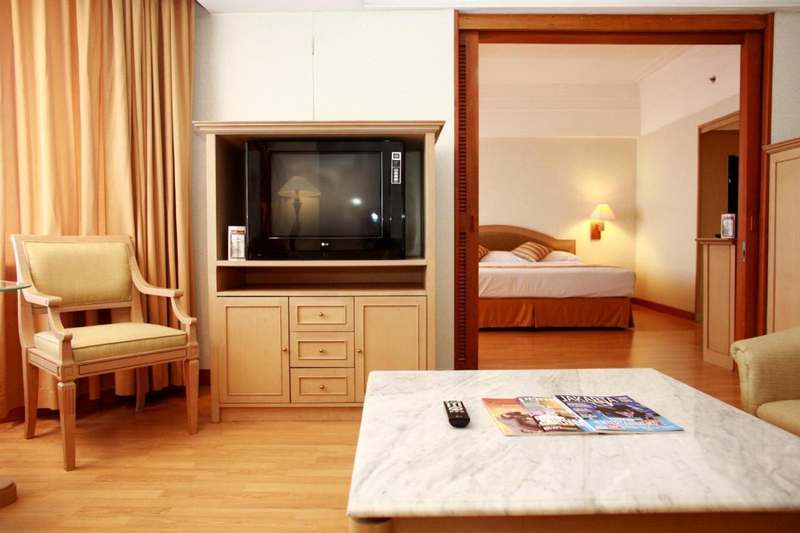 Horison Ultima Bandung Hotel Buitenkant foto