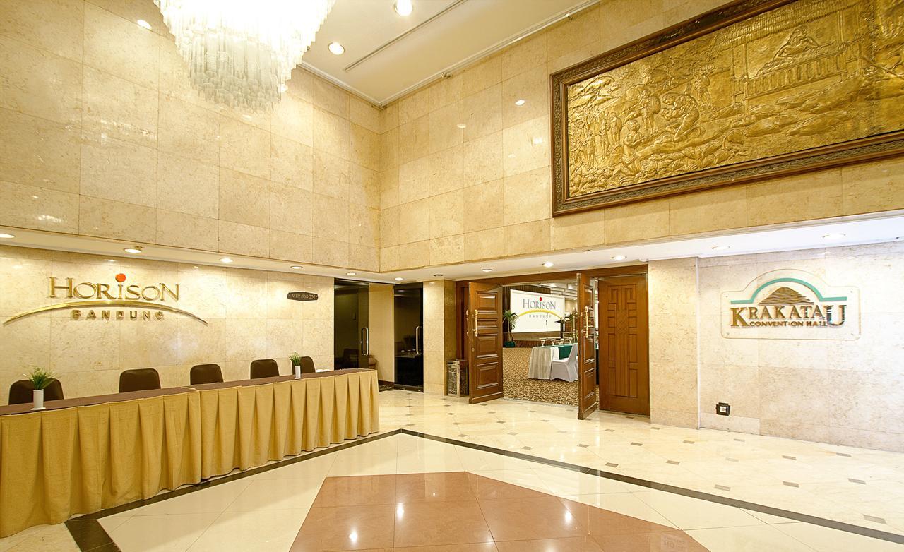 Horison Ultima Bandung Hotel Buitenkant foto